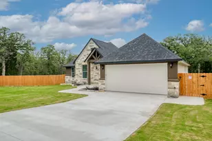116 Pine Point Cove, Elgin, TX 78621 - Photo 3