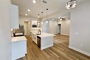 116 Pine Point Cove, Elgin, TX 78621 - Photo 5