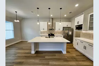 116 Pine Point Cove, Elgin, TX 78621 - Photo 5