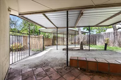 2404 E 14th Street, Austin, TX 78702 - Photo 5