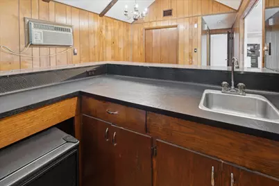 2404 E 14th Street, Austin, TX 78702 - Photo 11