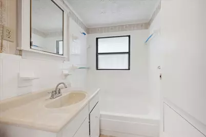 2404 E 14th Street, Austin, TX 78702 - Photo 7