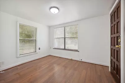2404 E 14th Street, Austin, TX 78702 - Photo 9