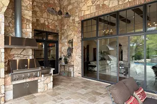 808 Rivercliff Dr, Spicewood, TX 78669 - Photo 17