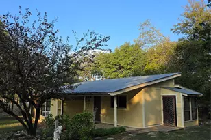 311 Barton Meadow Dr, Dripping Springs, TX 78620 - Photo 3