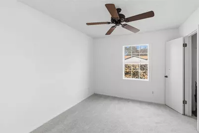 405 Lynch Street, Smithville, TX 78957 - Photo 13