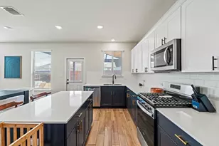 324 NE Black Alder St, Georgetown, TX 78626 - Photo 19