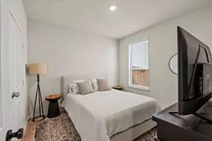 324 NE Black Alder St, Georgetown, TX 78626 - Photo 7