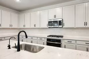 229 Leeland Dr, Liberty Hill, TX 78642 - Photo 13