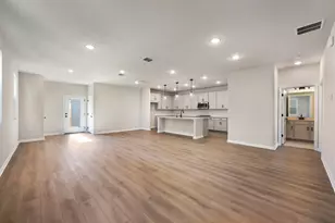 229 Leeland Dr, Liberty Hill, TX 78642 - Photo 7