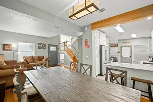 3017 Sunridge Dr, Austin, TX 78741 - Photo 19