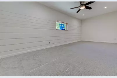 110 W Saint Johns Avenue, Austin, TX 78752 - Photo 17