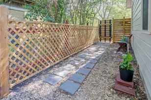 110 W St Johns Ave, Austin, TX 78752 - Photo 33