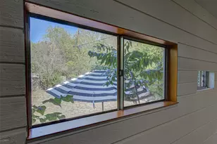 110 W St Johns Ave, Austin, TX 78752 - Photo 25