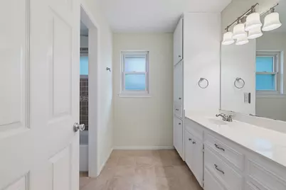 711 Brazos Avenue, Rockdale, TX 76567 - Photo 25