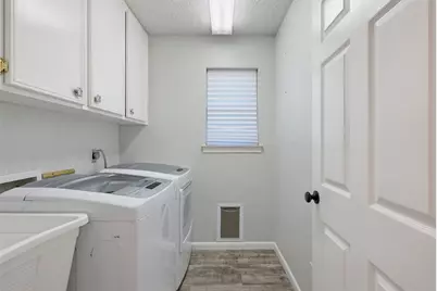 711 Brazos Avenue, Rockdale, TX 76567 - Photo 13