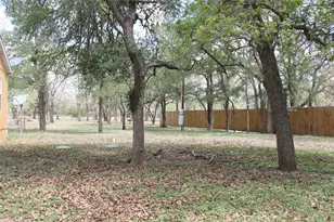 936 Fm 1185, Lockhart, TX 78644 - Photo 29
