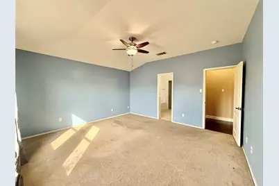 12820 Waynespur Lane, Elgin, TX 78621 - Photo 15