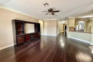 12820 Waynespur Ln, Elgin, TX 78621 - Photo 9