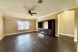 12820 Waynespur Ln, Elgin, TX 78621 - Photo 7