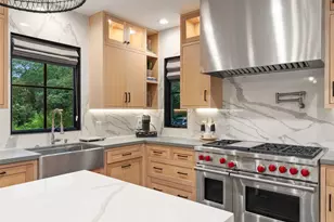 4703 Highland Terrace, Austin, TX 78731 - Photo 11