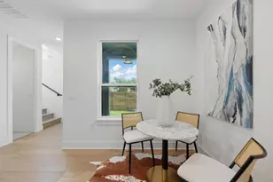 2105 S L Davis Ave, Austin, TX 78702 - Photo 11