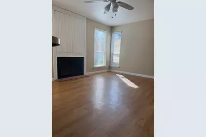 1000 W 26th Street #104, Austin, TX 78705 - Photo 5