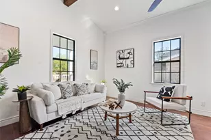 1011 Porter St, Taylor, TX 76574 - Photo 3