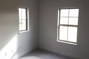 205 Roseleaf Ct, Liberty Hill, TX 78642 - Photo 13