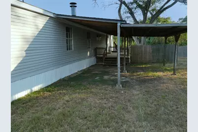 1227 Highway 71 W, Smithville, TX 78957 - Photo 21