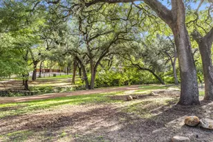 2811 Del Curto Rd, Austin, TX 78704 - Photo 37