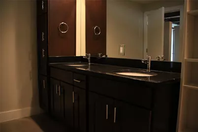 2205 N Lamar Boulevard #115, Austin, TX 78705 - Photo 9