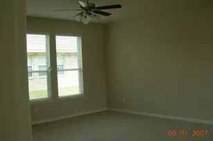 12216 Buzz Schneider Ln, Austin, TX 78748 - Photo 7