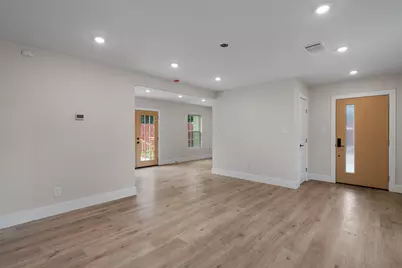 8801 Little Walnut Drive, Austin, TX 78753 - Photo 9