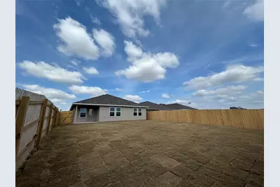 210 Perry Place, Rockdale, TX 76567 - Photo 9