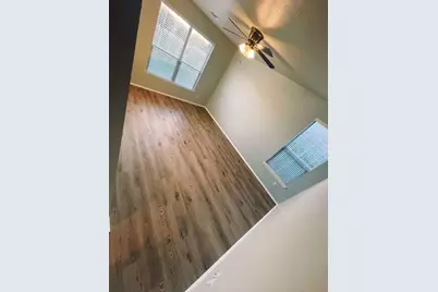 321 Parrot Tulip View, Pflugerville, TX 78660 - Photo 15