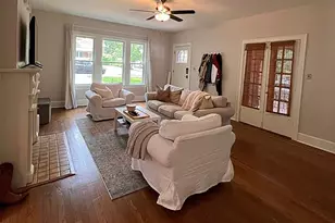 609 Texas Ave, Austin, TX 78705 - Photo 3