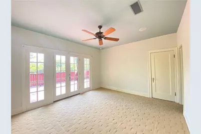 609 Texas Avenue, Austin, TX 78705 - Photo 15