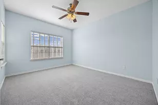 6810 Deatonhill Dr, Austin, TX 78745 - Photo 9