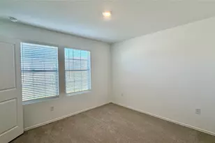 205 Corniche Cir, Hutto, TX 78634 - Photo 11