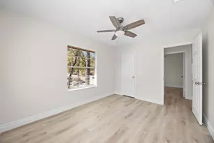 202 S Lake Creek Dr, Round Rock, TX 78681 - Photo 29