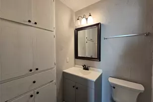 8810 Springmail Circle Circle, Austin, TX 78729 - Photo 11