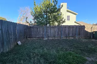 8810 Springmail Circle Circle, Austin, TX 78729 - Photo 17