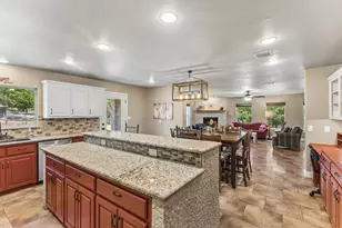 401 Twin Springs Rd, Georgetown, TX 78633 - Photo 15