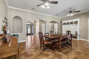 401 Twin Springs Rd, Georgetown, TX 78633 - Photo 5