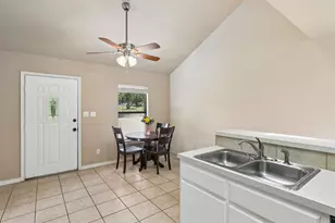 401 Twin Springs Rd, Georgetown, TX 78633 - Photo 33