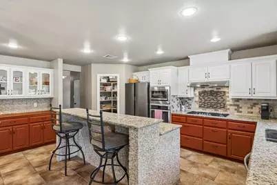 401 Twin Springs Road, Georgetown, TX 78633 - Photo 11