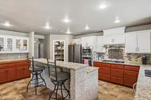 401 Twin Springs Rd, Georgetown, TX 78633 - Photo 11
