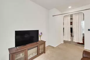 811 Screech Owl Dr, Pflugerville, TX 78660 - Photo 11
