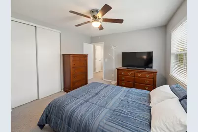 9218 Mirecourt, San Antonio, TX 78250 - Photo 7